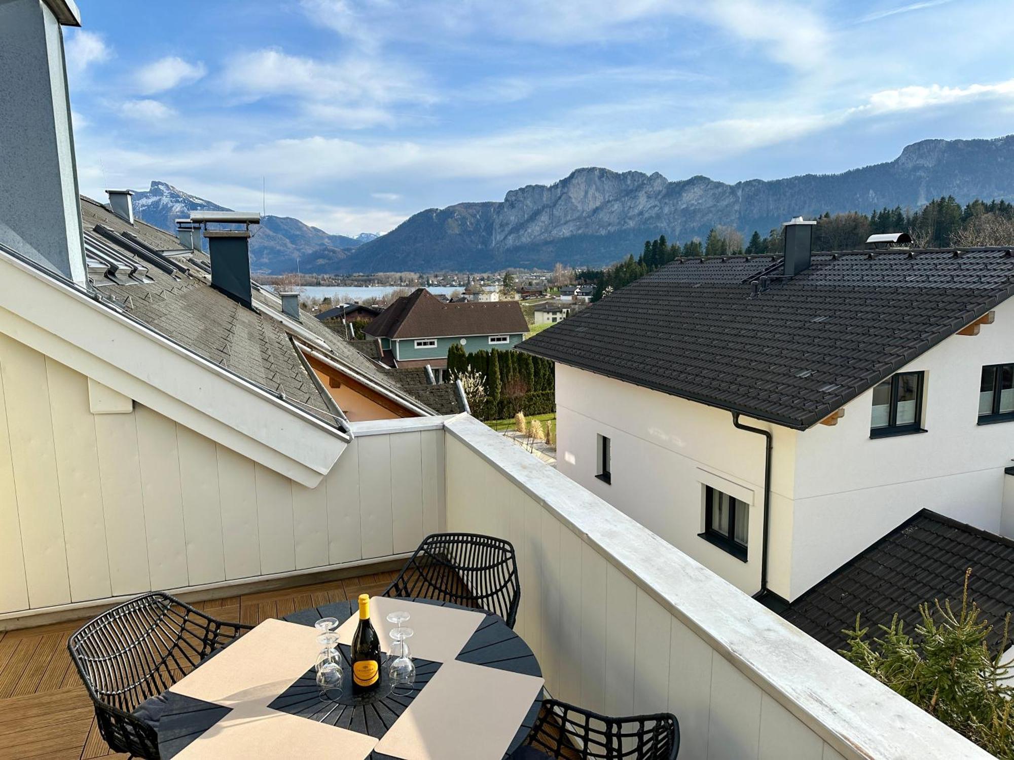 17Er Apartment Mit Sauna Und Privater Garage Mondsee Buitenkant foto
