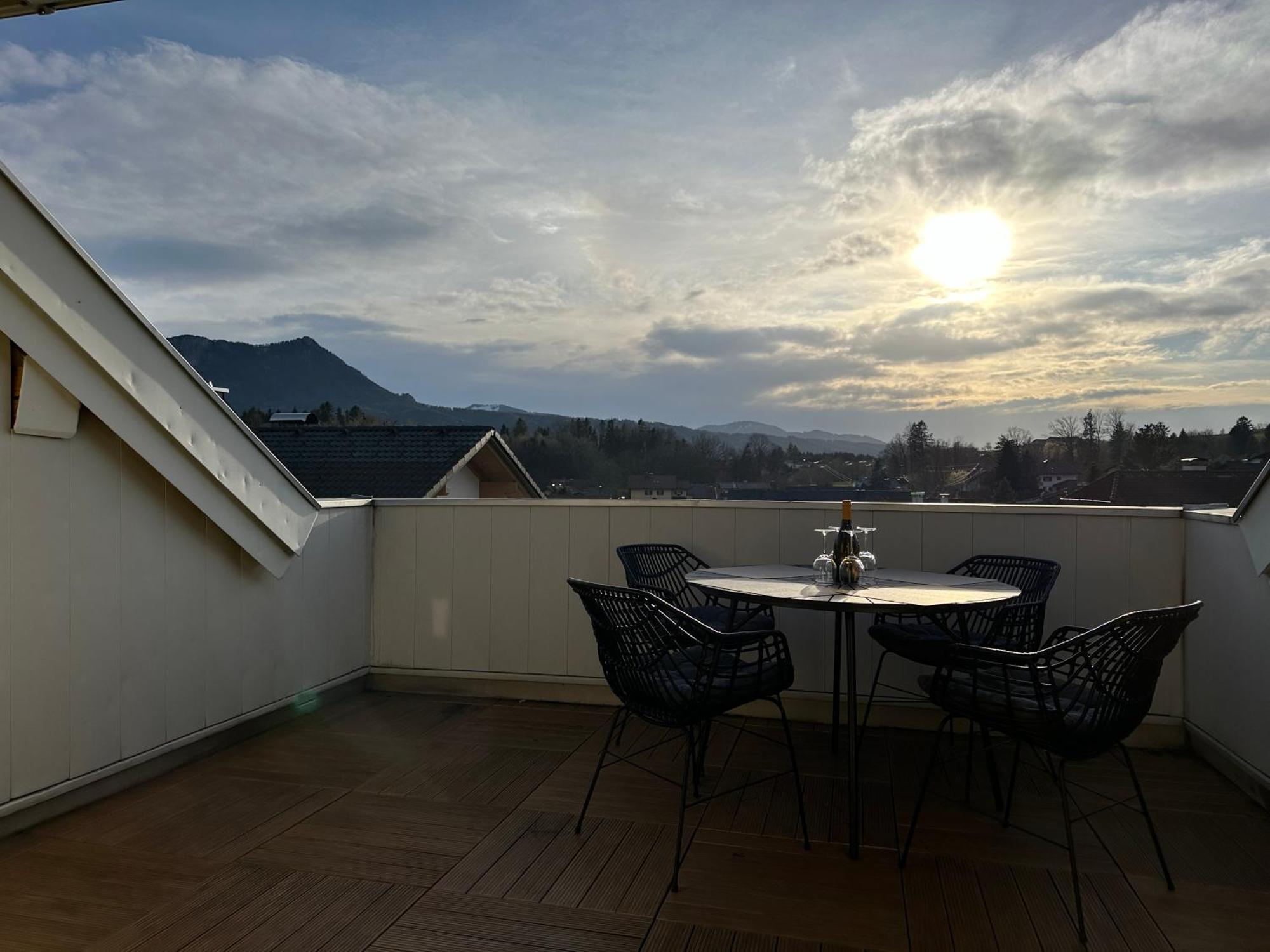 17Er Apartment Mit Sauna Und Privater Garage Mondsee Buitenkant foto