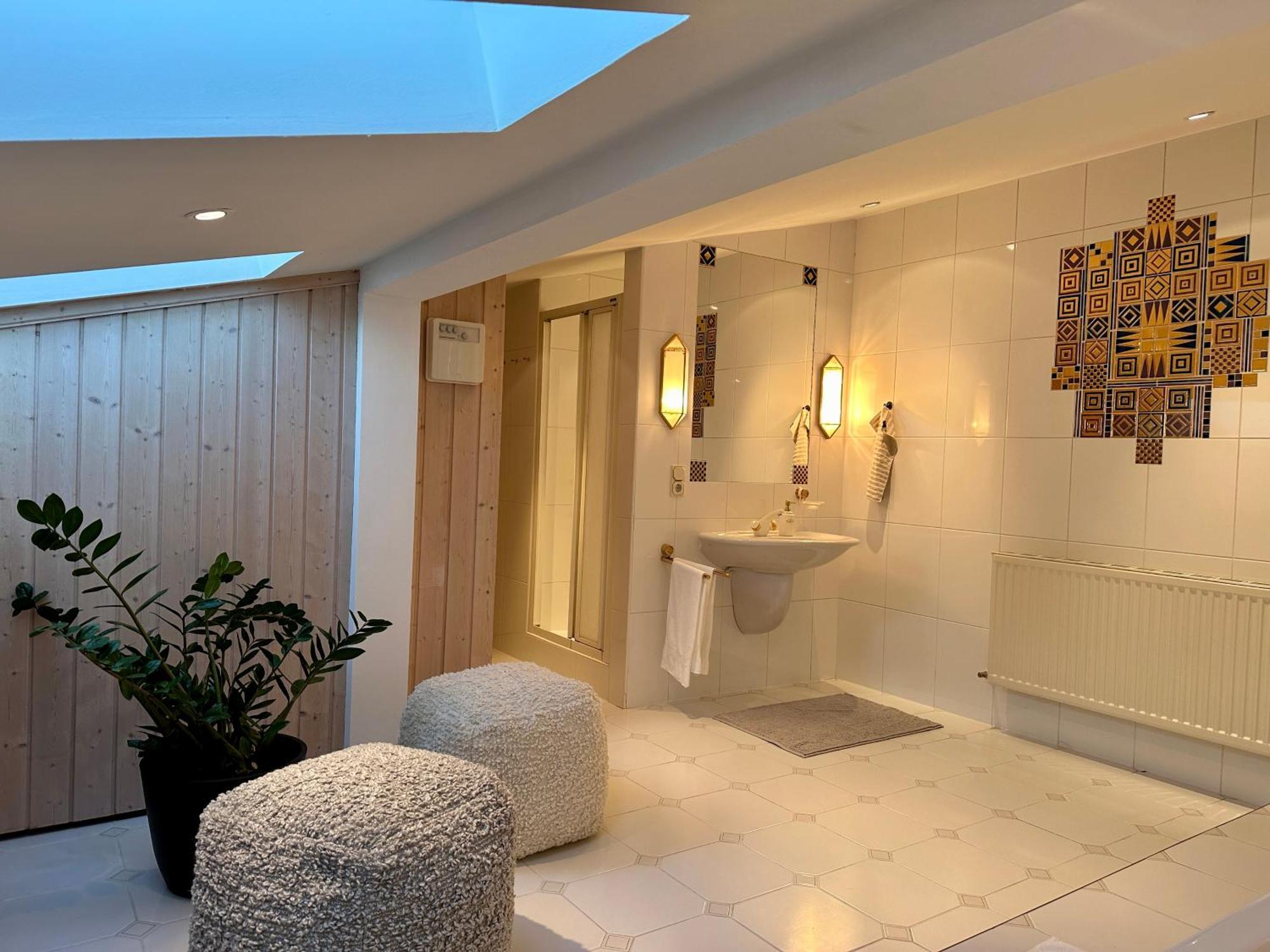 17Er Apartment Mit Sauna Und Privater Garage Mondsee Buitenkant foto